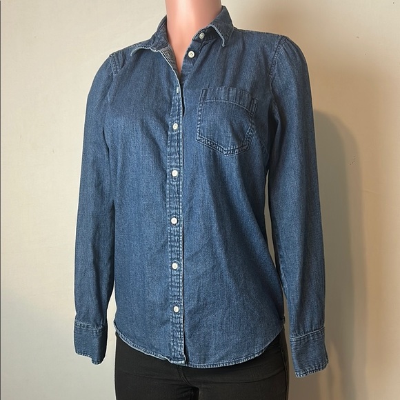 J. Crew Trademark 100%Cotton Long Sleeve Button Down Women's Size S - Picture 2 of 8